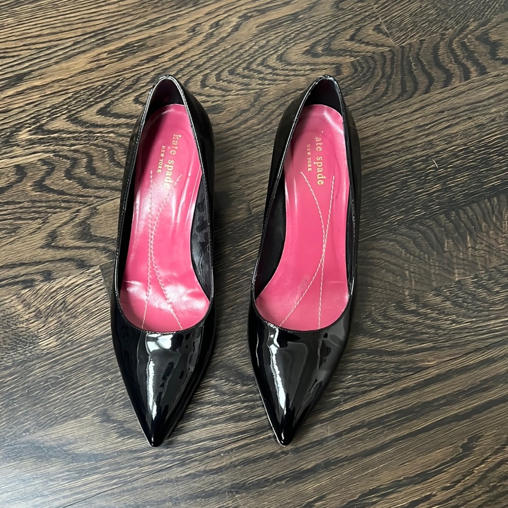 Kate Spade Black Patent Leather pumps w/ Kitten Heel